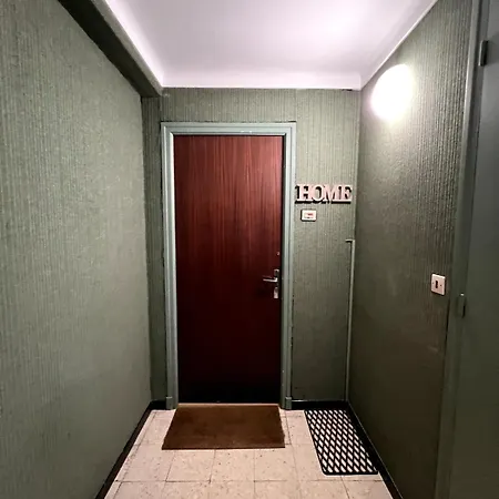 T3 Hycenter Terrace With View, Parking, Sauna *
