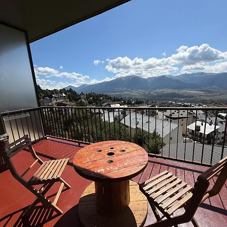 公寓 T3 Hycenter Terrace With View, Parking, Sauna